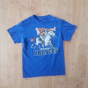 🚀 Denver Broncos Cartoon Graphic T Shirt